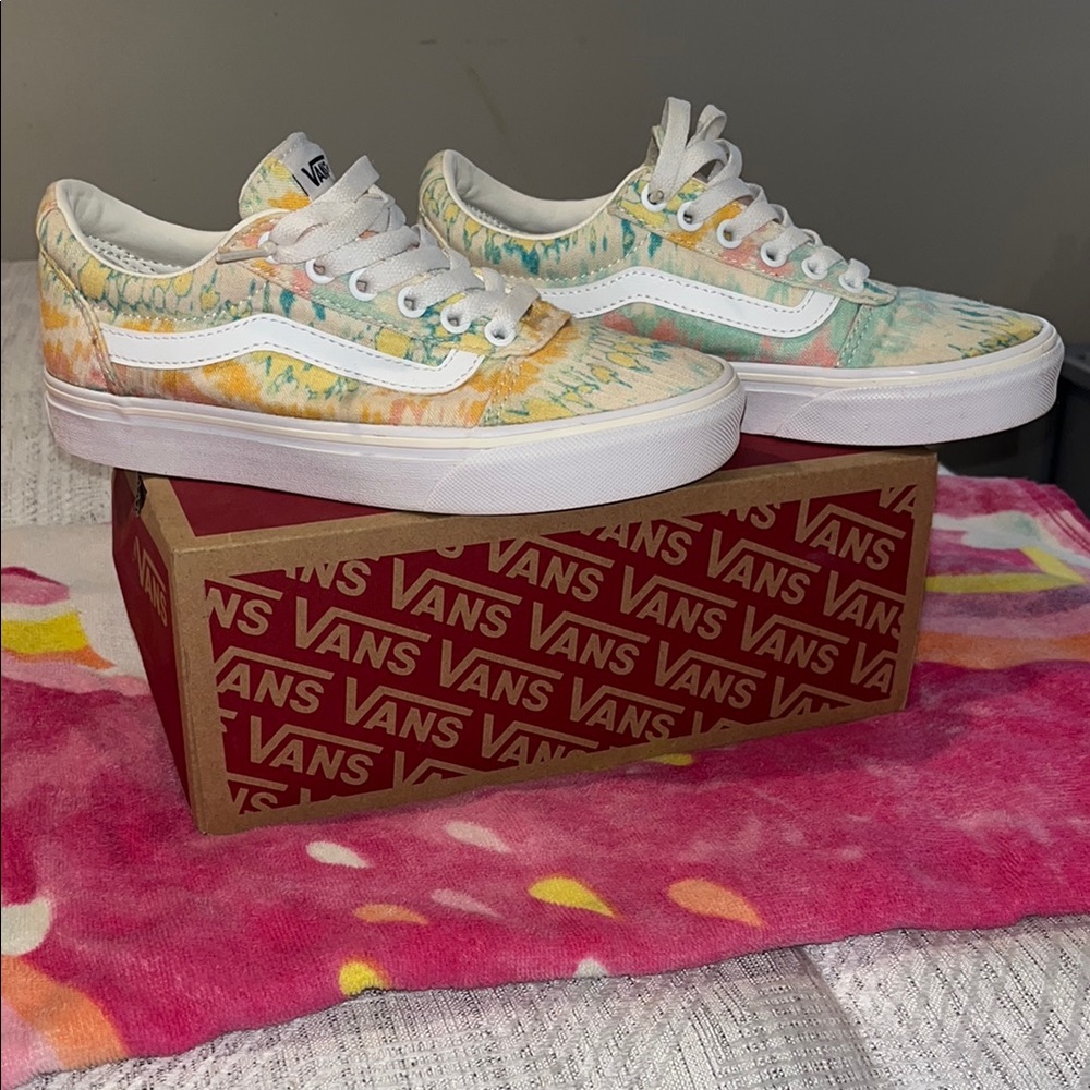Vans Pastel Tie-Dye Sneakers